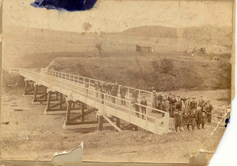The 1903 Opening of the Darbys Falls Bridge over the Lachlan River in 1903.